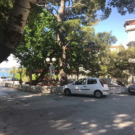 Vitturina アパート