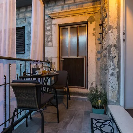 Vitturina * Kaštela