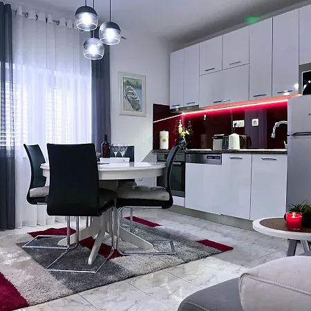 Vitturina Apartment *