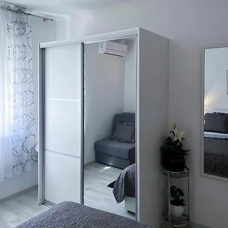 Vitturina Apartment *