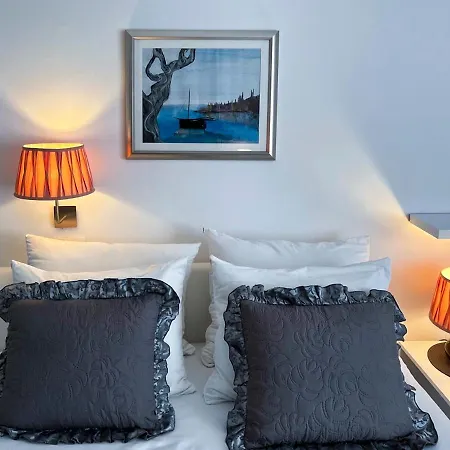Vitturina Apartment *